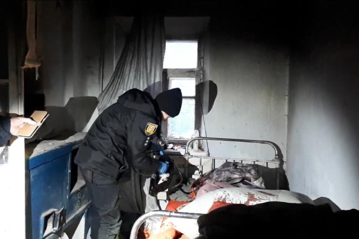 Старенька дратувала присутністю: на Одещині 38-річна жінка жорстоко вбила власну матір (відео)